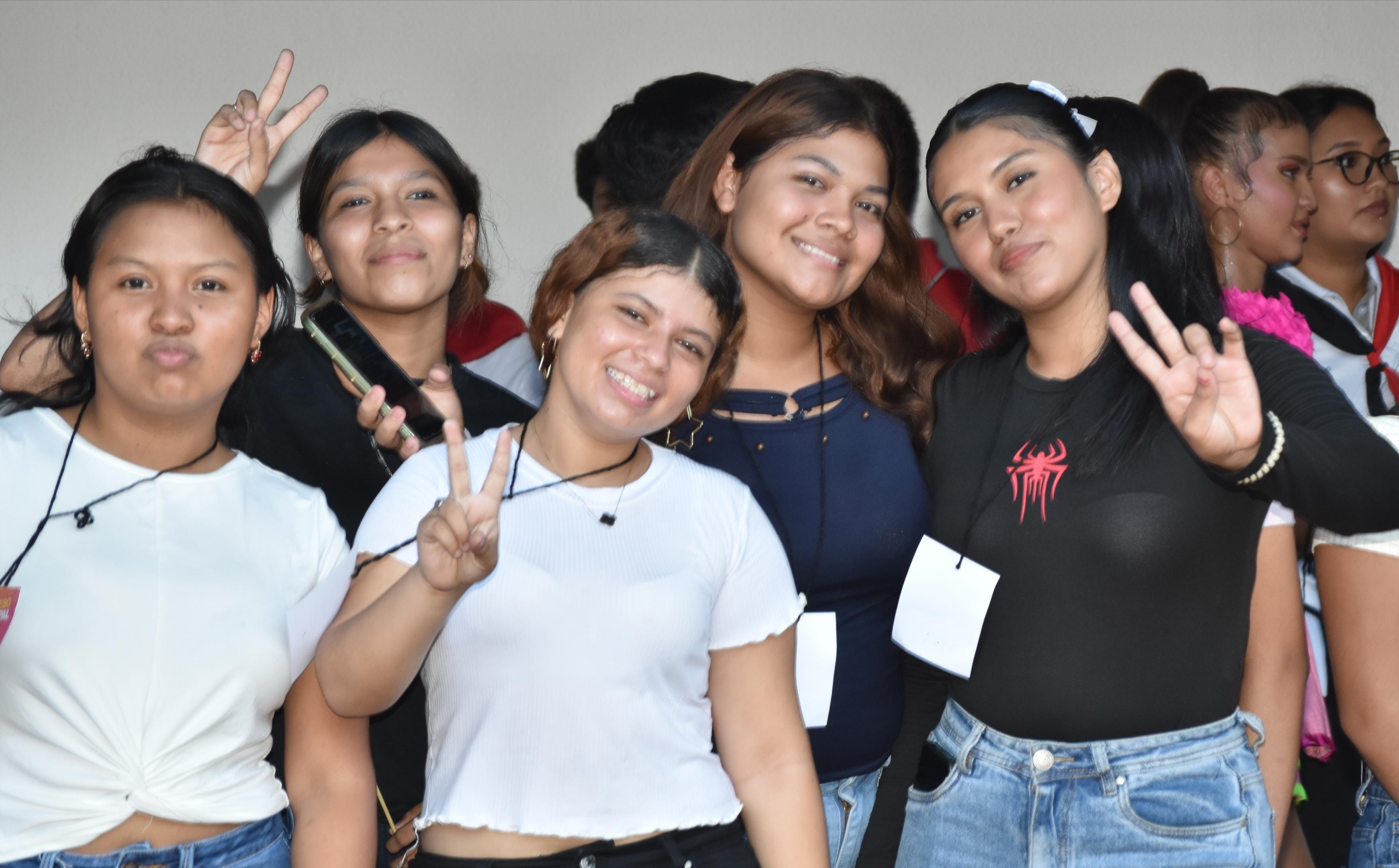 Juventud leonesa fortalece protagonismo revolucionario en Congresos Municipales rumbo al 47/19